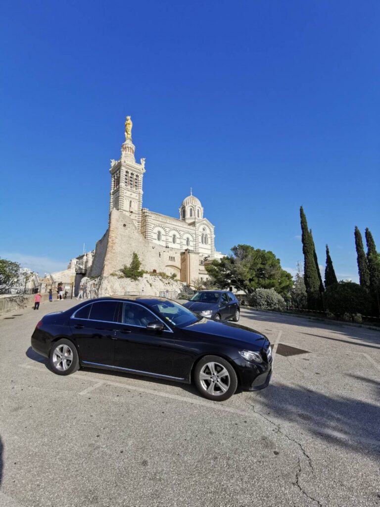 Lire la suite à propos de l’article Mise à disposition d’un véhicule avec chauffeur pour la basilique Notre-Dame de la Garde à Marseille