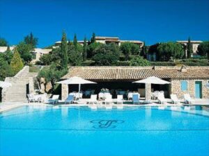 Lire la suite à propos de l’article Les Bories & Spa – Hôtel de Luxe 5 étoiles – Gordes