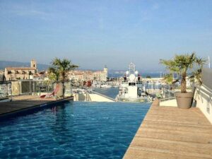 Lire la suite à propos de l’article BEST WESTERN PREMIER Hôtel Vieux Port – Hôtel 3 étoiles – La Ciotat
