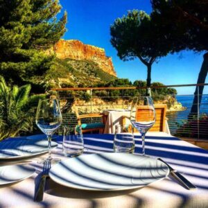 Lire la suite à propos de l’article La Villa Madie à Cassis en véhicule haut de gamme avec Chauffeur